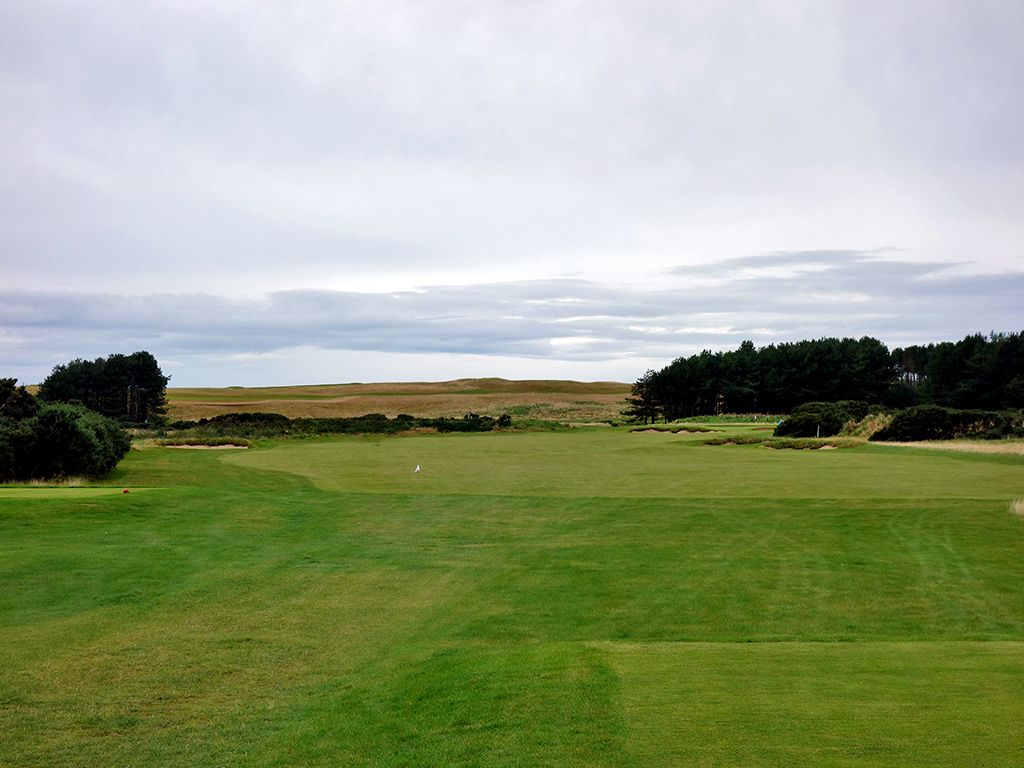 5th Hole at Trump Turnberry (King Robert the Bruce) (461 Yard Par 4)